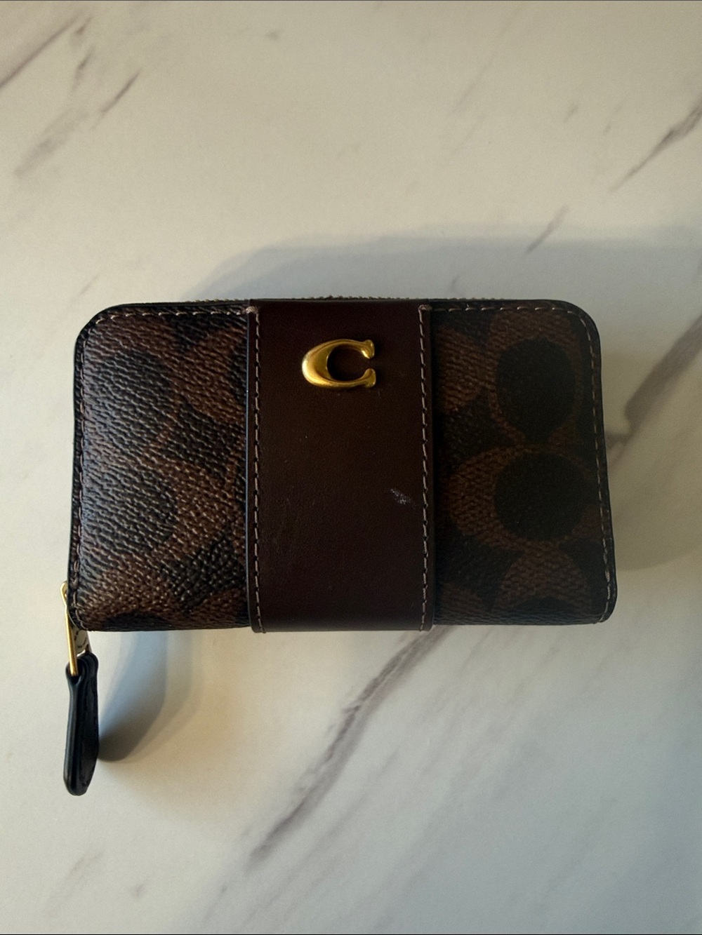 COACH Essential Zip Around Card Case